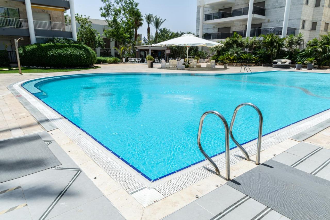 דירת גן פונה לבריכה - Pool Garden View Eilat Leilighet Eksteriør bilde