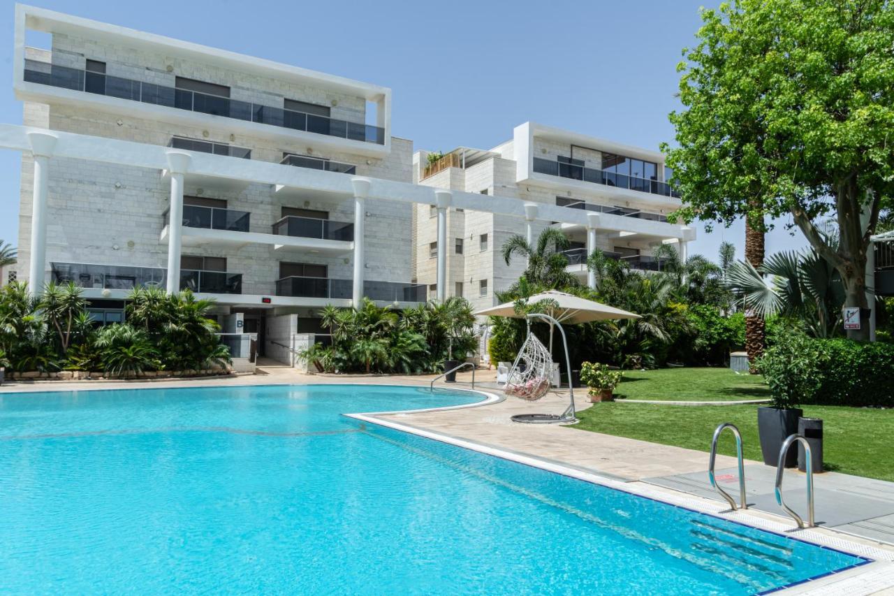 דירת גן פונה לבריכה - Pool Garden View Eilat Leilighet Eksteriør bilde
