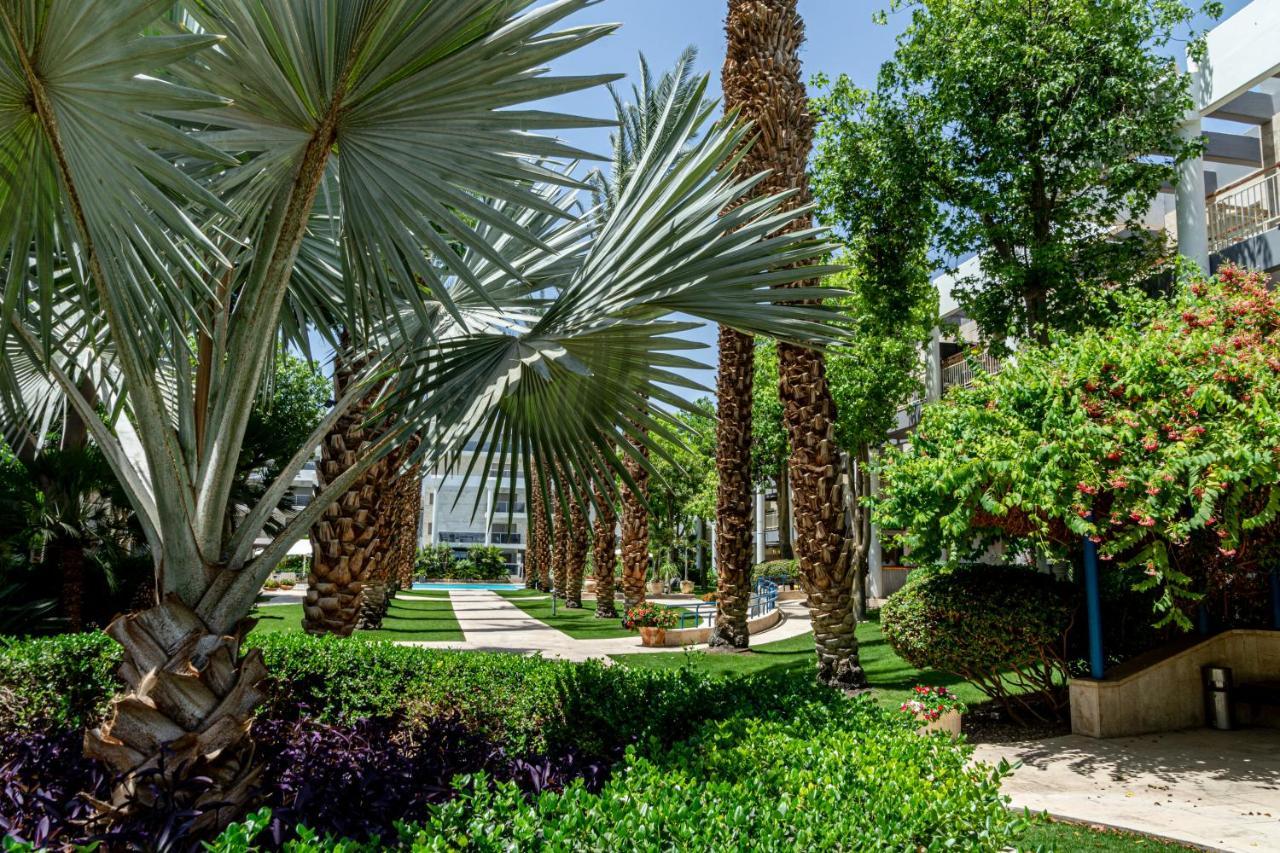 דירת גן פונה לבריכה - Pool Garden View Eilat Leilighet Eksteriør bilde