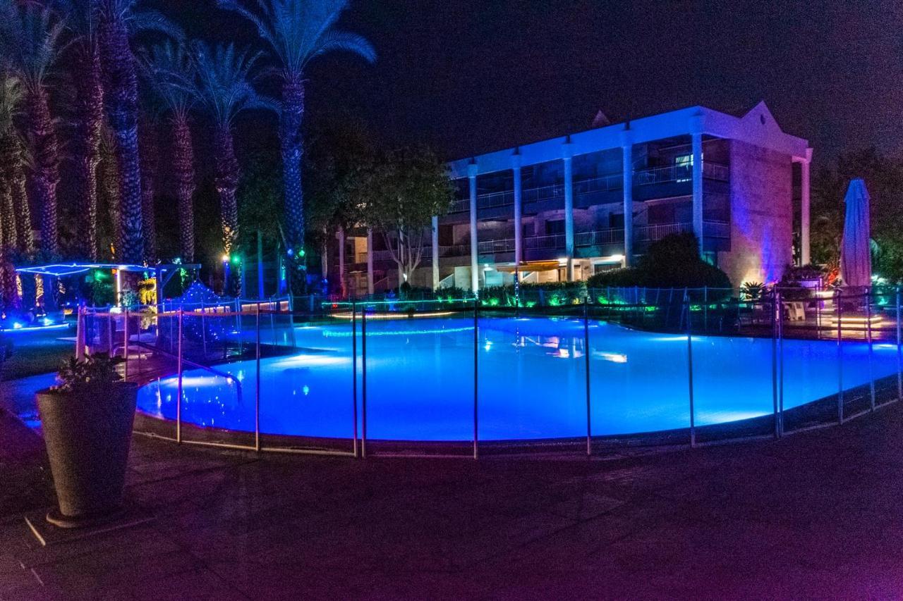 דירת גן פונה לבריכה - Pool Garden View Eilat Leilighet Eksteriør bilde