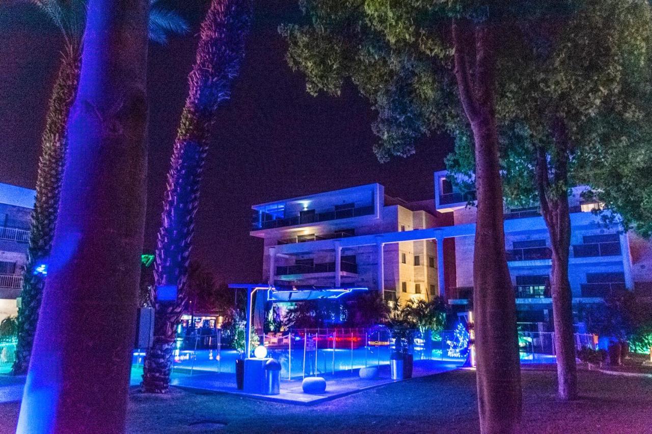 דירת גן פונה לבריכה - Pool Garden View Eilat Leilighet Eksteriør bilde